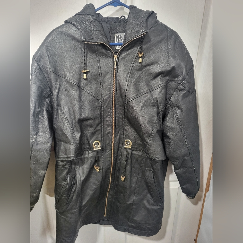 Mens Fashion Elements 100% Genuine Leather Coat Medium